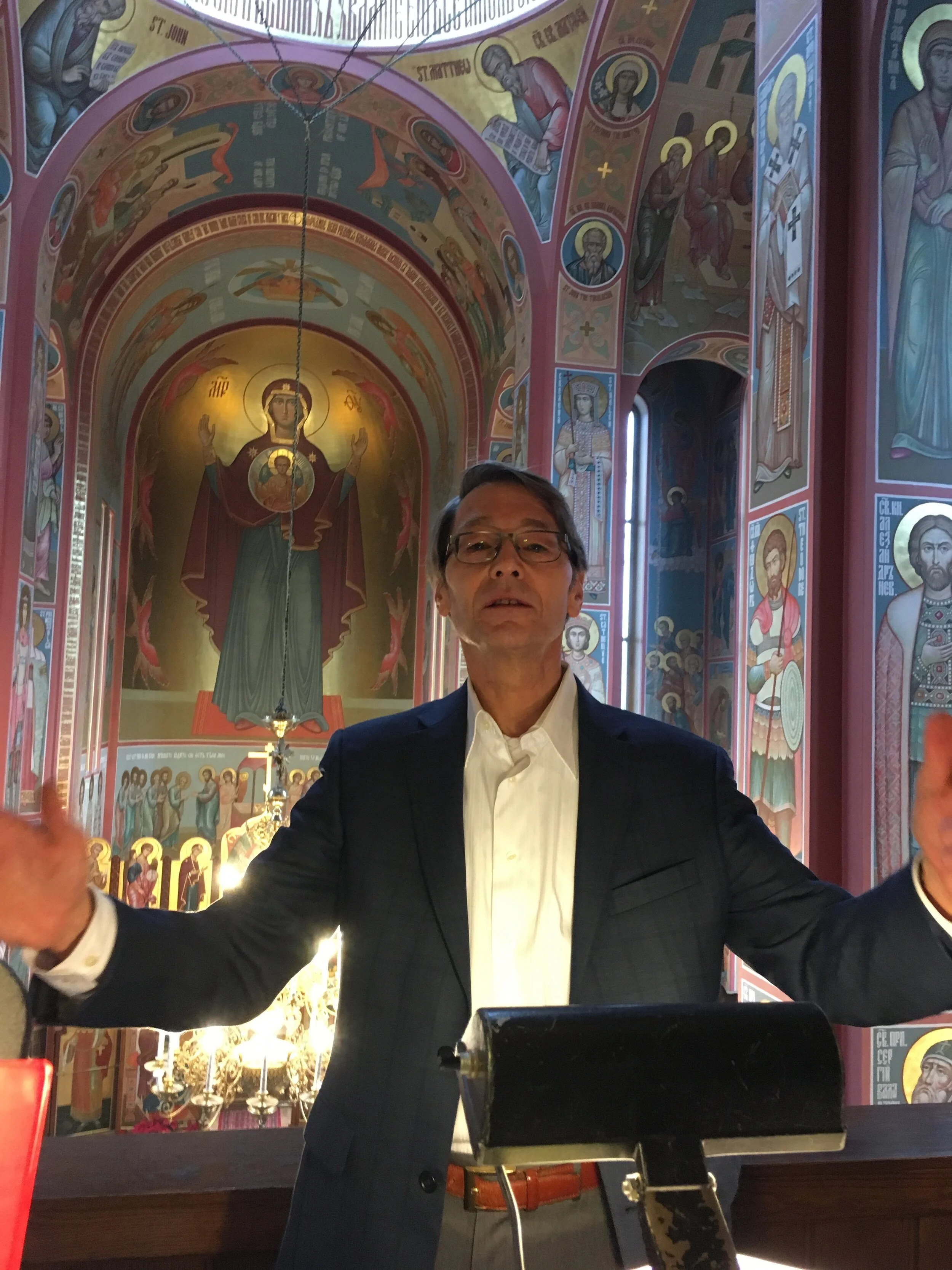 Serge conducting at St. Nicholas Cathedral in Washington, D.C.